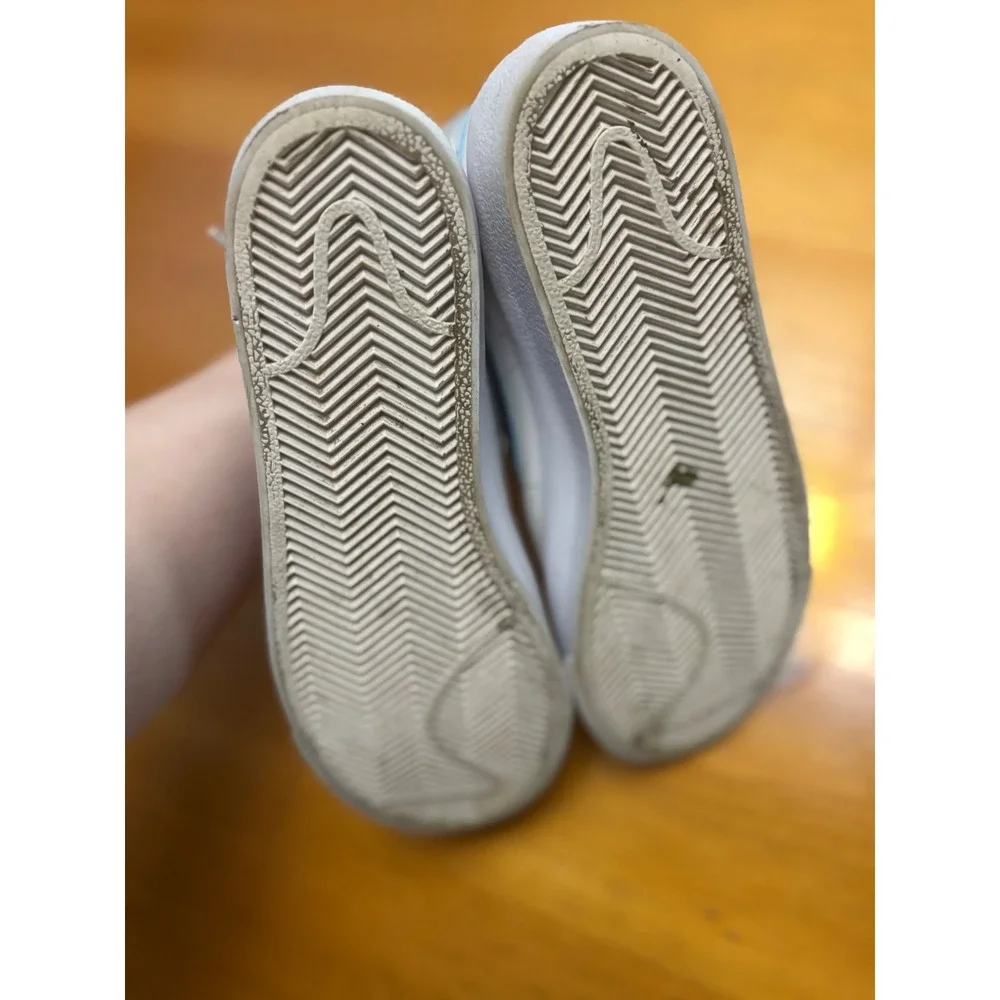 Nike Blazer Mid 77 Vintage Kids Sneakers White Blue DA4086-100 Size 3.5Y
